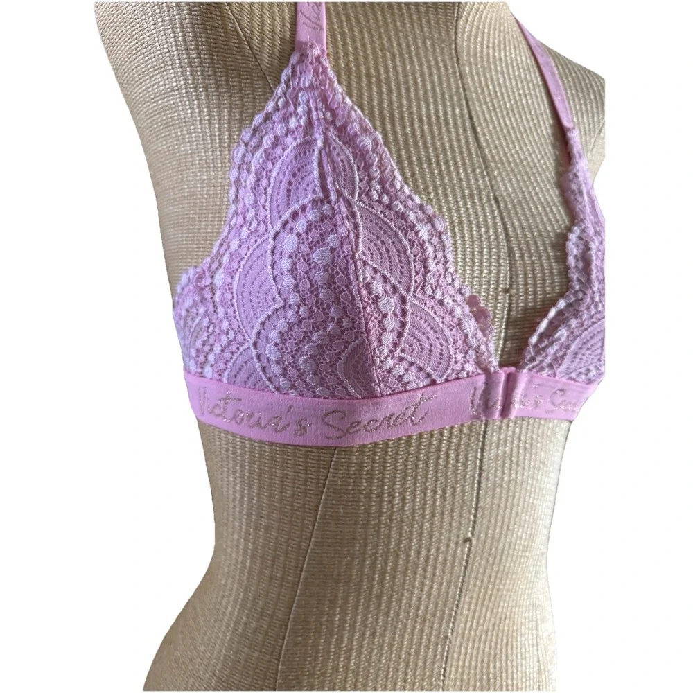 Victoria Secret Light Baby Pink Lace Bralet‎ Bra Front Closure Size Small Euc
